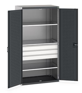 Bott cubio kitted cupboard with lockable steel perfo lined doors 1050mm wide x 650mm deep x 2000mm high.  Supplied with 3 x 125mm high drawers and 3 x metal shelves.   Drawer capacity 75kgs, shelf capacity 100kgs.... Bott 1050mm wide x 650mm deep pre Kitted cupboards with Shelves Drawers or Eurocontainers